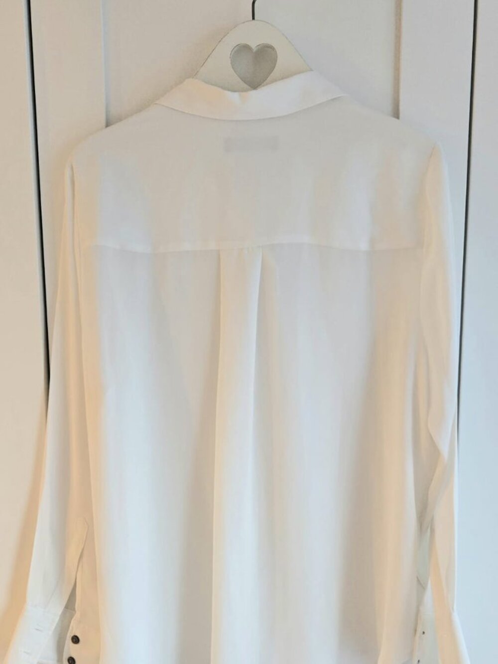 NWOT M&S Collection Ivory Flowy Button-Down Blouse Size 12 100% Polyester - Picture 9 of 10